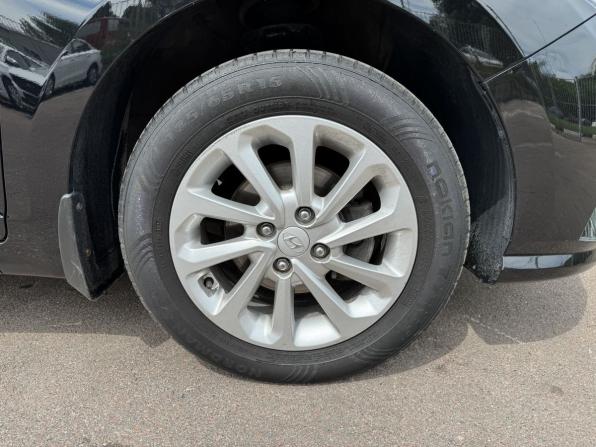 Hyundai Solaris II Рестайлинг с пробегом 2021 года, цена 1 799 000 рублей, 82253 км, седан, Автокод Объявления