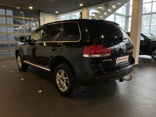 Volkswagen Touareg I с пробегом 2005 года, цена 768 000 рублей, 322443 км, внедорожник, Автокод Объявления