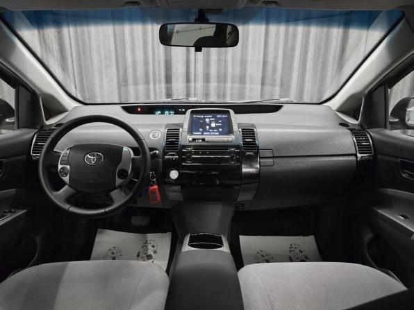 Toyota Prius II Рестайлинг (XW20) с пробегом 2008 года, цена 699 000 рублей, 322000 км, лифтбек, Автокод Объявления