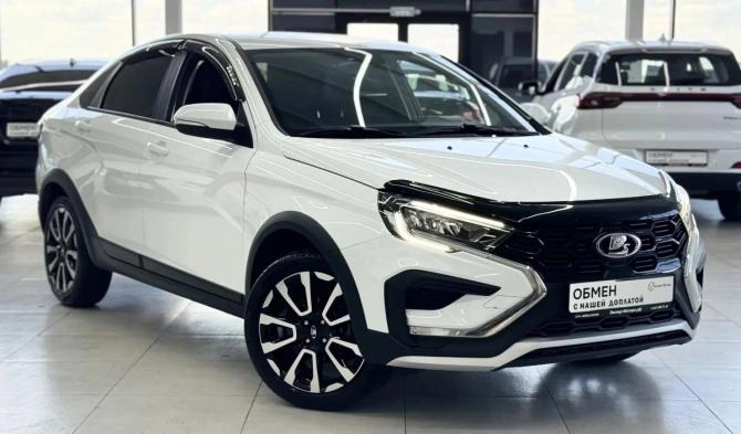 Lada (ВАЗ) Vesta I Рестайлинг (NG) с пробегом 2023 года, цена 1 449 000 рублей, 37443 км, седан, Автокод Объявления