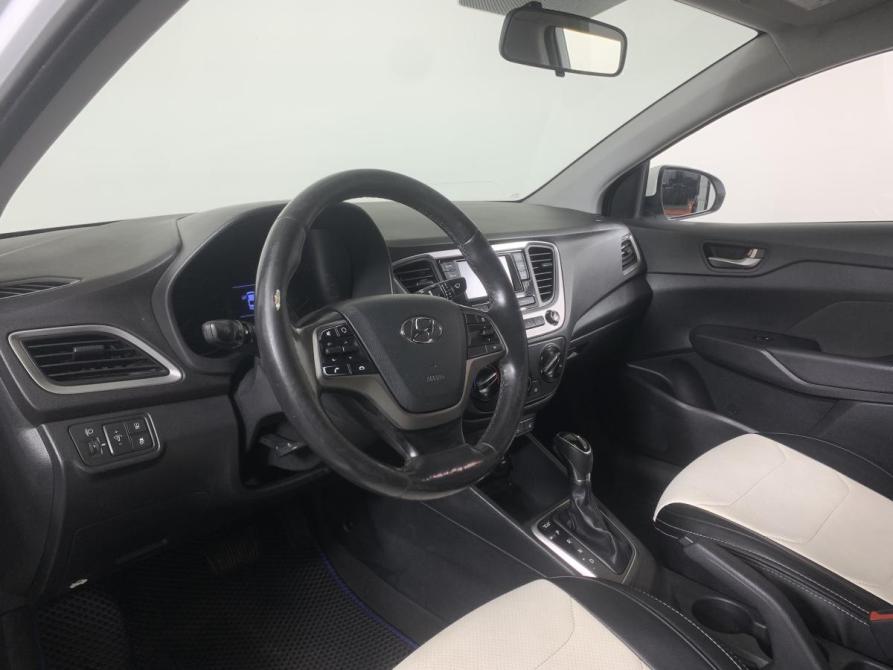 Hyundai Solaris II Москва  - изображение 11