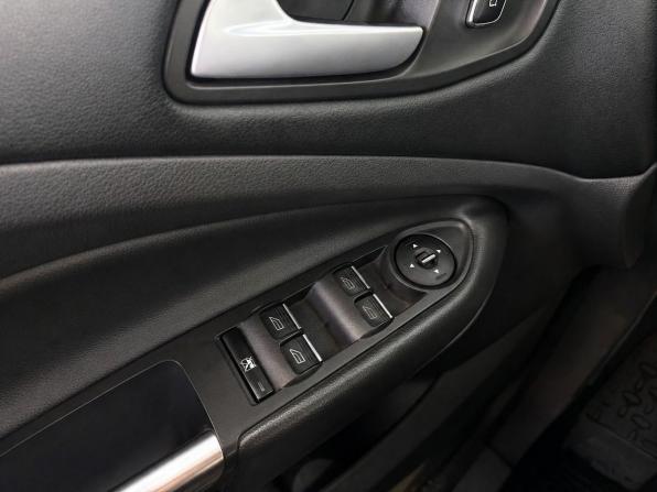 Ford Kuga II с пробегом 2013 года, цена 849 000 рублей, 156085 км, внедорожник, Автокод Объявления