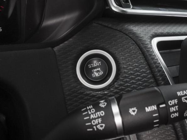 Land Rover Range Rover Velar I с пробегом 2022 года, цена 6 999 000 рублей, 27252 км, внедорожник, Автокод Объявления
