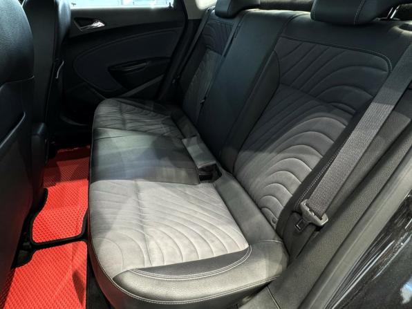 Opel Astra J Рестайлинг с пробегом 2012 года, цена 810 000 рублей, 193965 км, седан, Автокод Объявления