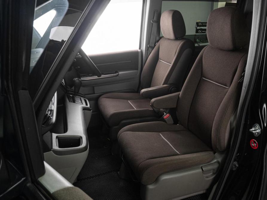 Honda Stepwgn V Рестайлинг Тюмень  - изображение 8