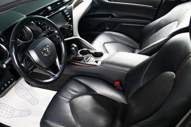 Toyota Camry VIII (XV70) с пробегом 2019 года, цена 3 099 000 рублей, 67356 км, седан, Автокод Объявления