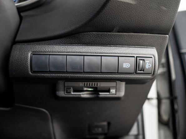 Toyota Corolla XII (E210) с пробегом 2019 года, цена 1 627 000 рублей, 116000 км, универсал, Автокод Объявления