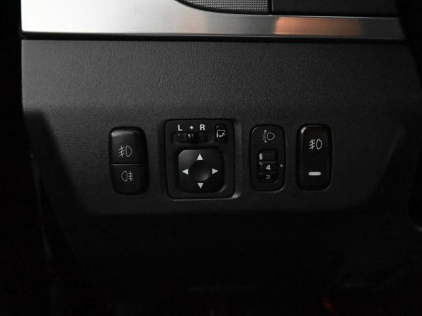 Mitsubishi Pajero IV с пробегом 2011 года, цена 1 820 000 рублей, 218357 км, внедорожник, Автокод Объявления