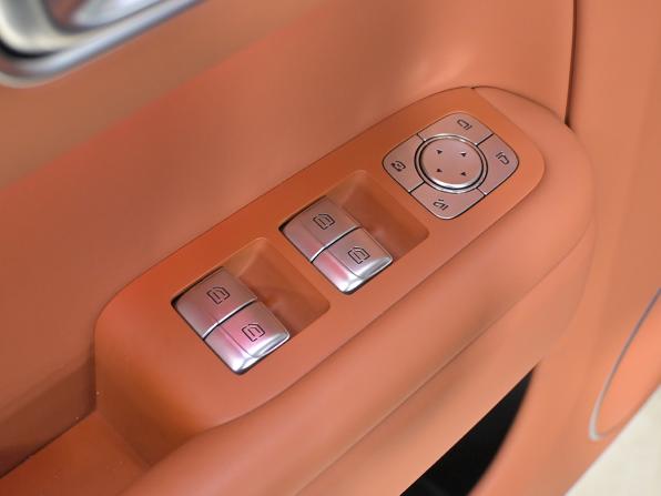 Li Auto (Lixiang) L7 I Рестайлинг с пробегом 2024 года, цена 5 980 000 рублей, 43000 км, внедорожник, Автокод Объявления