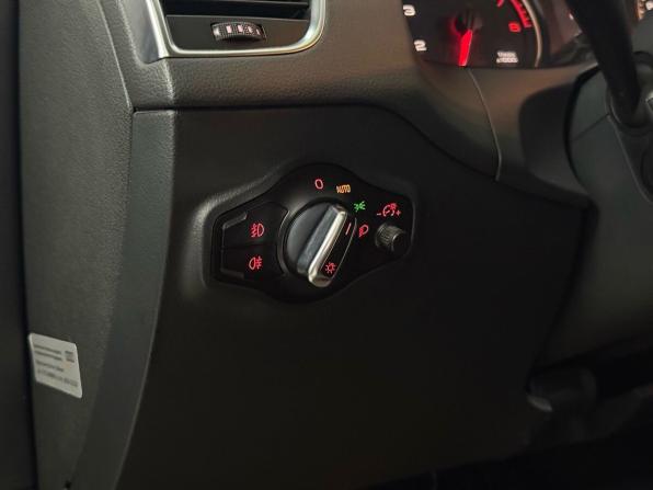 Audi Q5 I (8R) с пробегом 2010 года, цена 970 000 рублей, 231295 км, внедорожник, Автокод Объявления