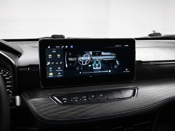 Haval Jolion I Рестайлинг с пробегом 2024 года, цена 2 145 000 рублей, 23536 км, внедорожник, Автокод Объявления