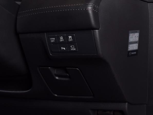 Mazda 6 III (GJ) Рестайлинг 2 с пробегом 2019 года, цена 2 075 995 рублей, 73422 км, универсал, Автокод Объявления