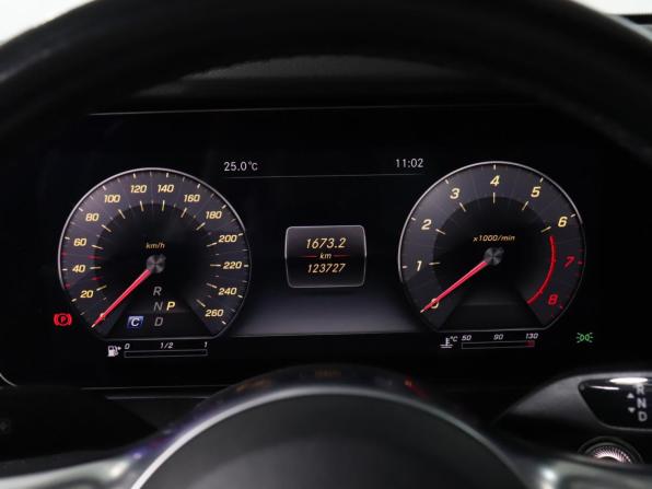 Mercedes-Benz E-Класс V (W213 S213 C238) с пробегом 2019 года, цена 2 899 900 рублей, 123726 км, седан, Автокод Объявления