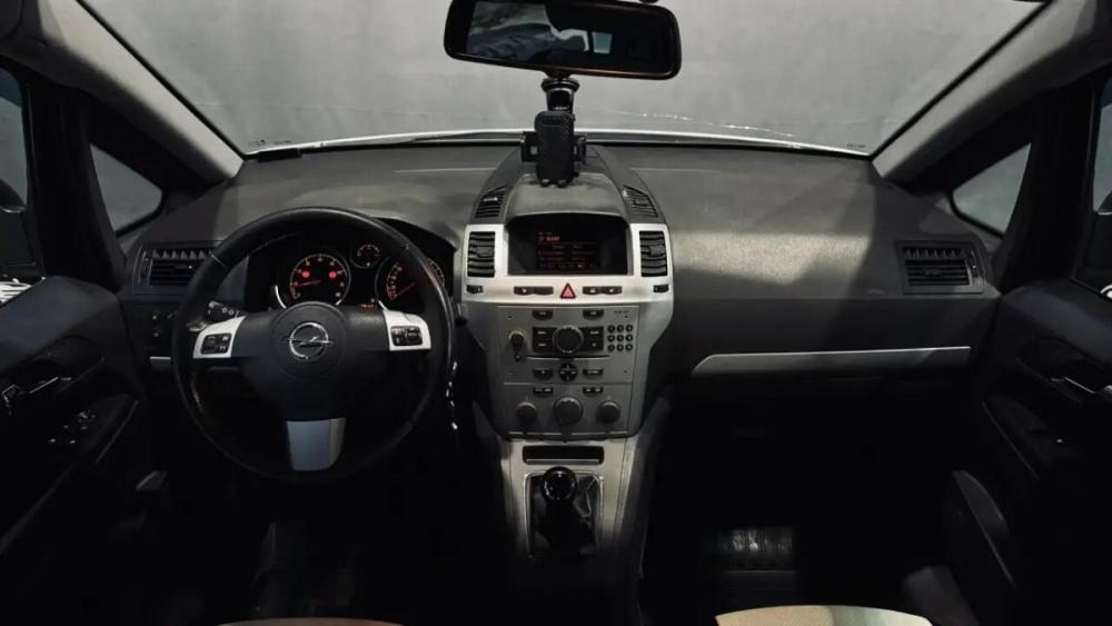 Opel Zafira B Рестайлинг Смоленск  - изображение 14