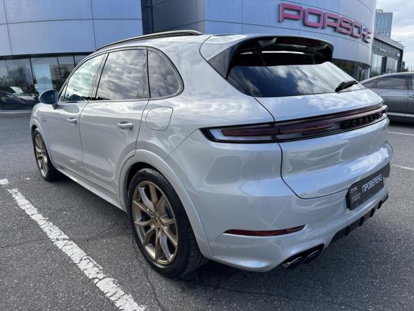 Porsche Cayenne III Рестайлинг с пробегом 2023 года, цена 15 490 000 рублей, 32001 км, внедорожник, Автокод Объявления