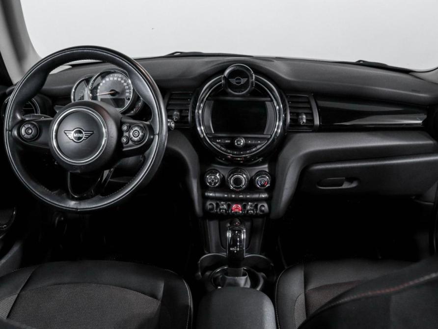 Mini Hatch III (F55/F56) Рестайлинг Москва  - изображение 13