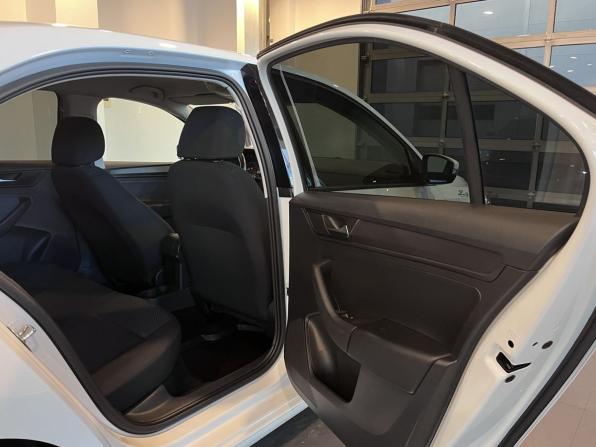 Volkswagen Polo VI с пробегом 2022 года, цена 1 610 000 рублей, 88626 км, лифтбек, Автокод Объявления