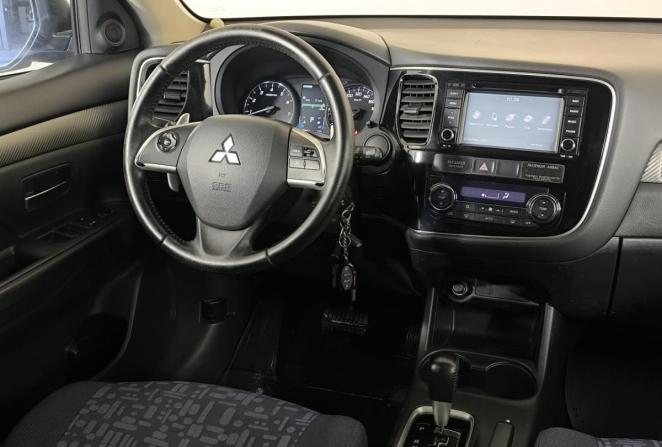 Mitsubishi Outlander II Рестайлинг с пробегом 2013 года, цена 1 460 000 рублей, 130664 км, внедорожник, Автокод Объявления