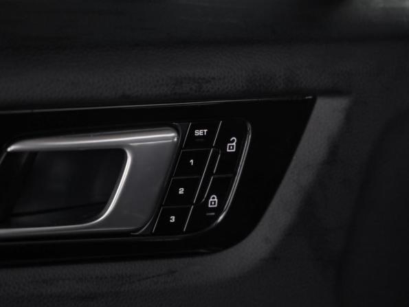 Porsche Cayenne III с пробегом 2021 года, цена 9 899 000 рублей, 28998 км, внедорожник, Автокод Объявления
