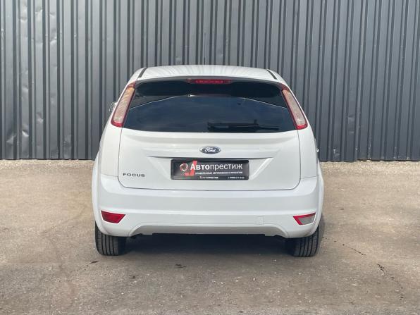 Ford Focus II Рестайлинг с пробегом 2011 года, цена 425 000 рублей, 218778 км, хэтчбек, Автокод Объявления