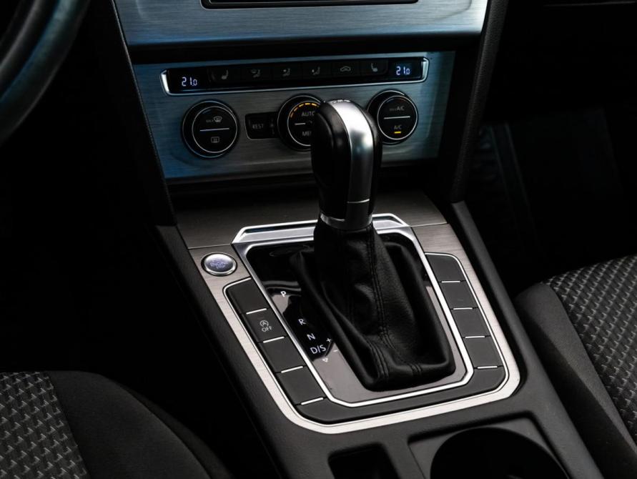 Volkswagen Passat B8 Санкт-Петербург  - изображение 14