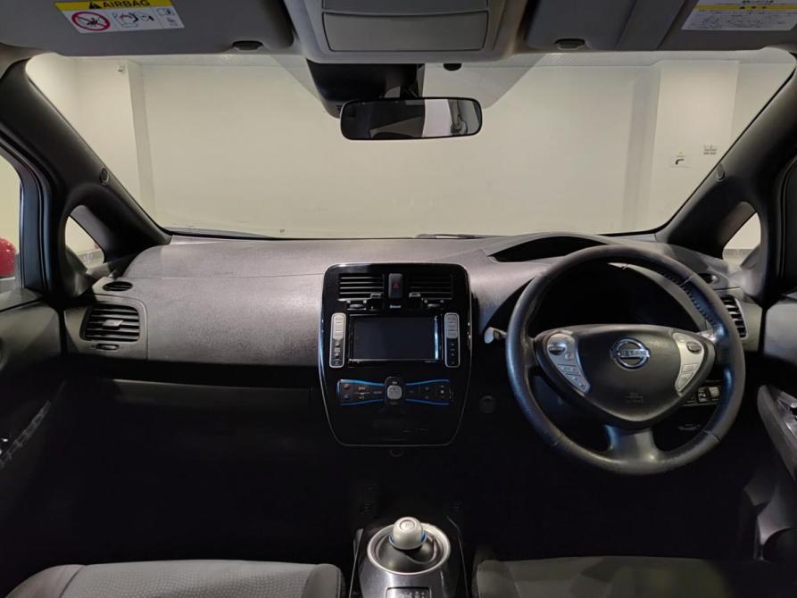 Nissan Leaf I (ZE0/AZE0) Казань  - изображение 17