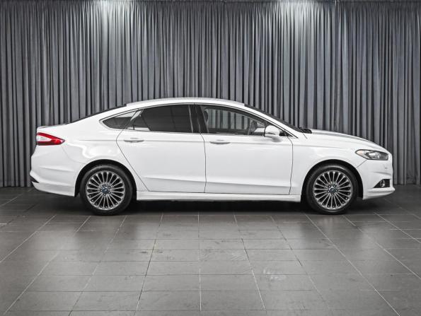 Ford Mondeo V с пробегом 2015 года, цена 1 134 000 рублей, 278152 км, седан, Автокод Объявления