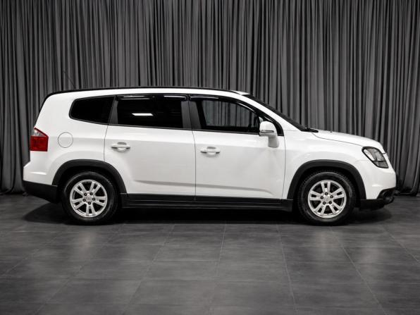 Chevrolet Orlando I с пробегом 2014 года, цена 919 000 рублей, 313767 км, компактвэн, Автокод Объявления