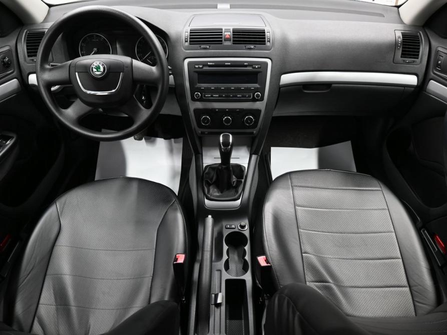 Skoda Octavia II (A5) Рестайлинг Тверь  - изображение 10