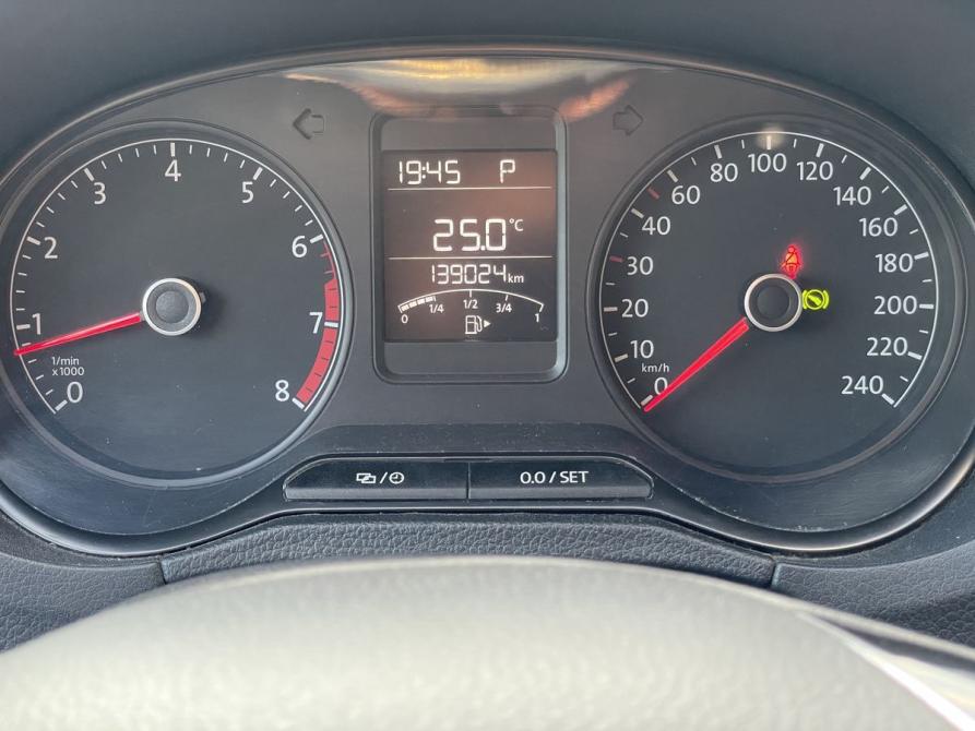 Volkswagen Polo V Рестайлинг Москва  - изображение 17