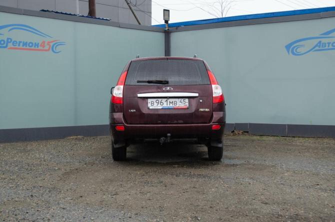 Lada (ВАЗ) Priora I с пробегом 2012 года, цена 230 000 рублей, 233500 км, универсал, Автокод Объявления
