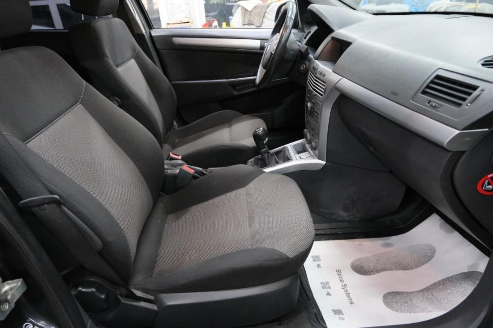 Opel Astra H Рестайлинг Омск  - изображение 22