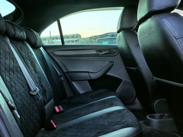 Skoda Rapid II с пробегом 2022 года, цена 1 749 000 рублей, 75894 км, лифтбек, Автокод Объявления