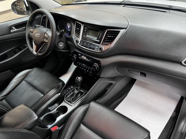 Hyundai Tucson III с пробегом 2015 года, цена 1 945 000 рублей, 112435 км, внедорожник, Автокод Объявления