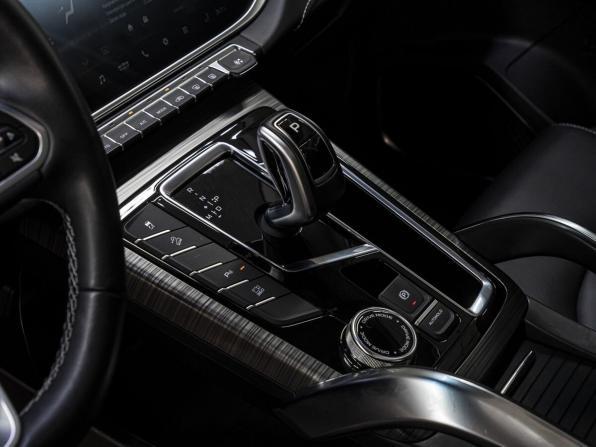 Geely Atlas Pro с пробегом 2023 года, цена 2 080 000 рублей, 27268 км, внедорожник, Автокод Объявления