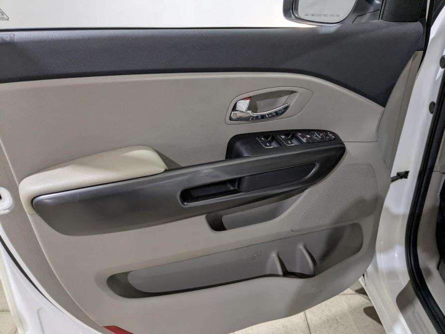Kia Carnival III Химки  - изображение 21