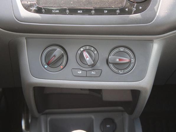 SEAT Ibiza IV с пробегом 2010 года, цена 389 000 рублей, 233335 км, хэтчбек, Автокод Объявления