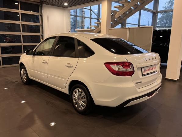 Lada (ВАЗ) Granta I Рестайлинг с пробегом 2024 года, цена 1 080 000 рублей, 2929 км, лифтбек, Автокод Объявления
