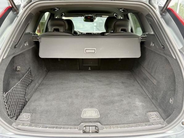 Volvo XC60 II с пробегом 2019 года, цена 3 675 000 рублей, 88500 км, внедорожник, Автокод Объявления