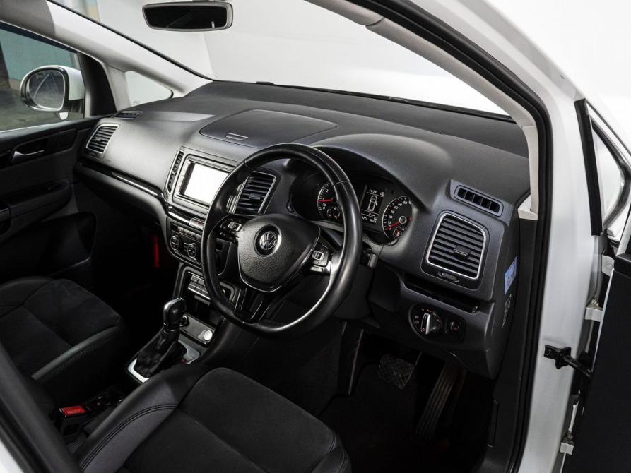 Volkswagen Sharan II Рестайлинг Тюмень  - изображение 10