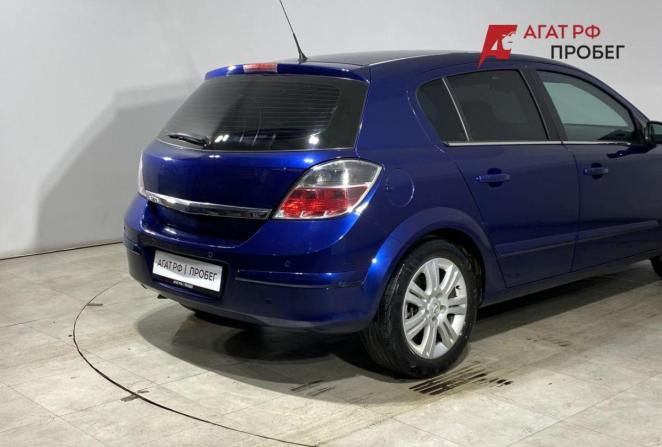 Opel Astra H Рестайлинг с пробегом 2008 года, цена 420 000 рублей, 251029 км, хэтчбек, Автокод Объявления