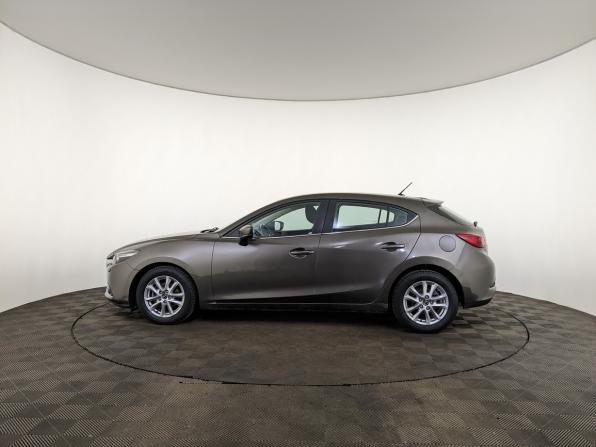 Mazda 3 III (BM) Рестайлинг с пробегом 2017 года, цена 1 800 000 рублей, 136614 км, хэтчбек, Автокод Объявления