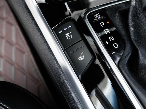 Kia Mohave I Рестайлинг 2 с пробегом 2021 года, цена 5 145 000 рублей, 111799 км, внедорожник, Автокод Объявления