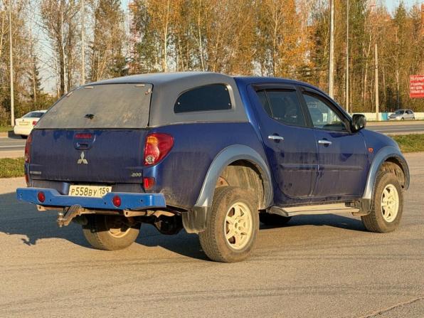 Mitsubishi L200 IV с пробегом 2011 года, цена 1 290 000 рублей, 210040 км, пикап, Автокод Объявления