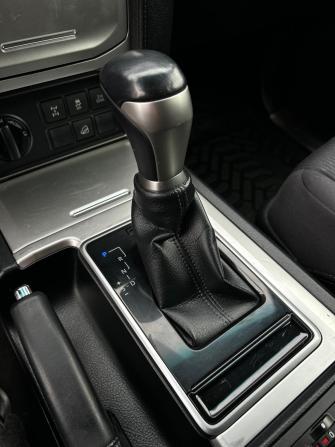 Toyota Land Cruiser Prado 150 Series Рестайлинг 2 с пробегом 2018 года, цена 5 250 000 рублей, 106880 км, внедорожник, Автокод Объявления