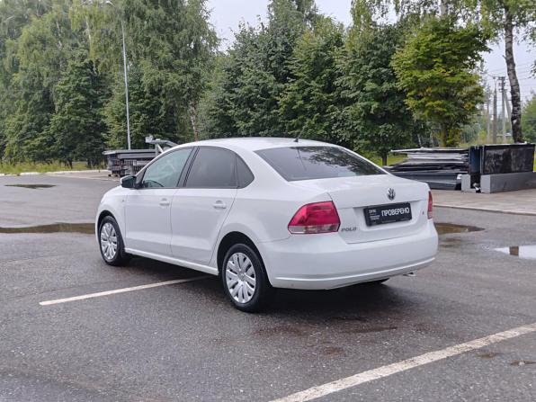 Volkswagen Polo V с пробегом 2012 года, цена 600 000 рублей, 216892 км, седан, Автокод Объявления