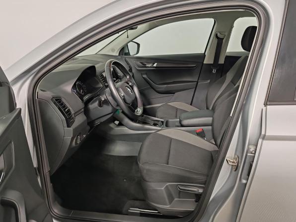Skoda Karoq I с пробегом 2021 года, цена 2 199 000 рублей, 43334 км, внедорожник, Автокод Объявления