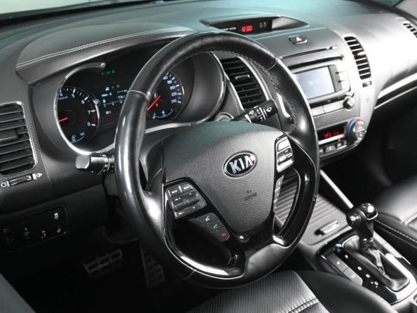 Kia Cerato III Рестайлинг (Classic) с пробегом 2018 года, цена 1 800 000 рублей, 79081 км, седан, Автокод Объявления