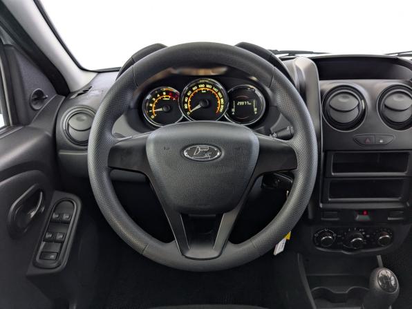 Lada (ВАЗ) Largus I Рестайлинг с пробегом 2024 года, цена 1 400 000 рублей, 29970 км, универсал, Автокод Объявления