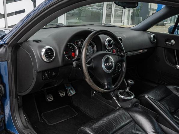 Audi TT I (8N) с пробегом 2002 года, цена 910 000 рублей, 193616 км, купе, Автокод Объявления